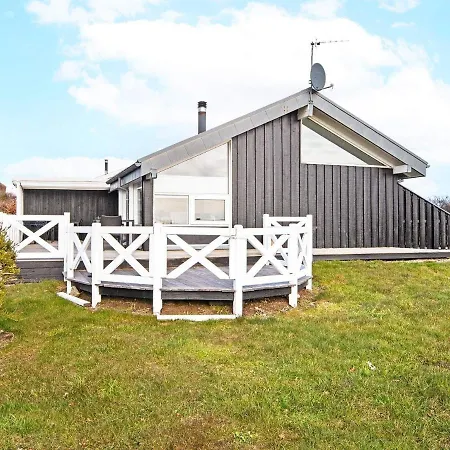6 Person Holiday In Ebeltoft Fårvang